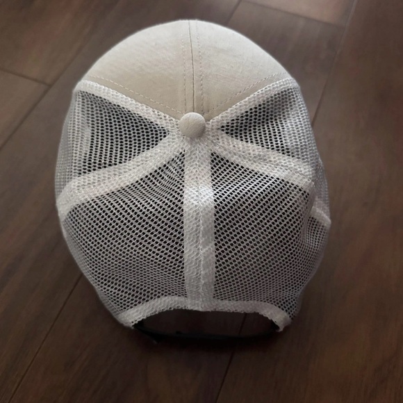 Callaway 1982 California Original Carlsbad CA White Golf Hat excellent condition - Picture 5 of 8